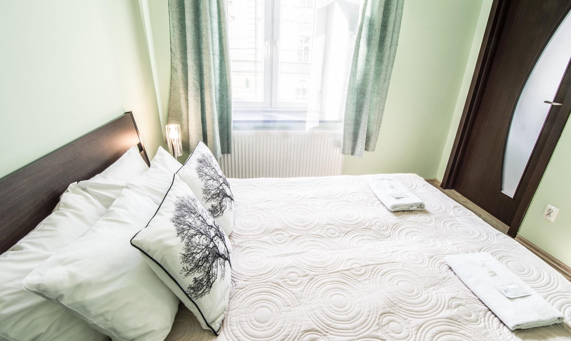 Platinum Suites Krasków Eksteriør bilde