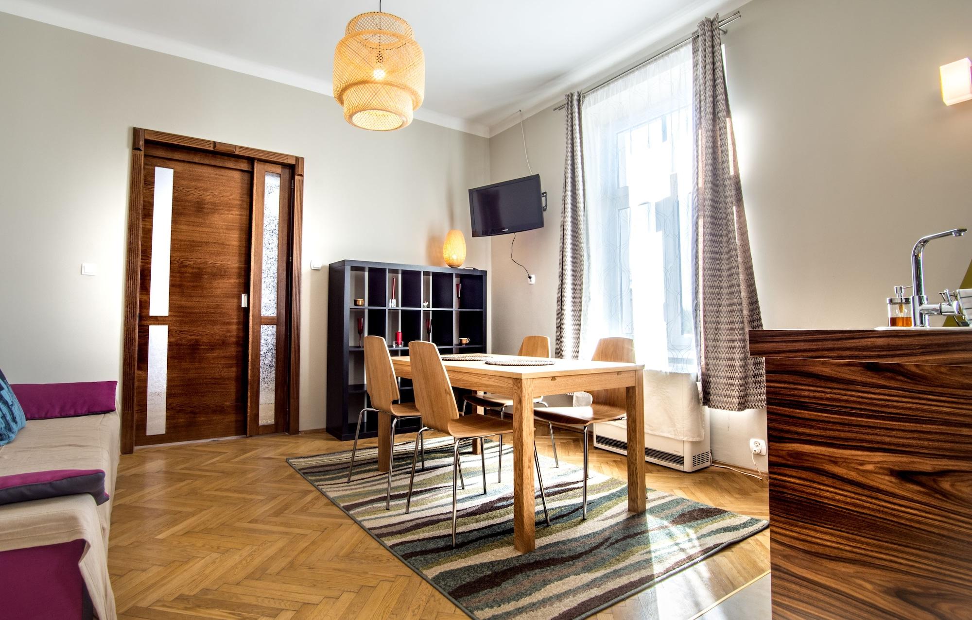 Platinum Suites Krasków Eksteriør bilde